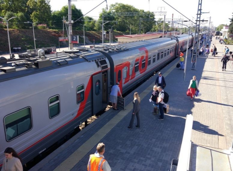 Россияне старше 60 лет получили скидку на проезд в поездах в 2023 году