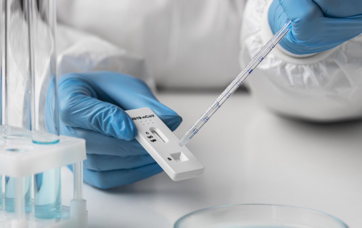 Министр здравоохранения Карелии рассказал, в чем коварство коронавируса «Кракен»