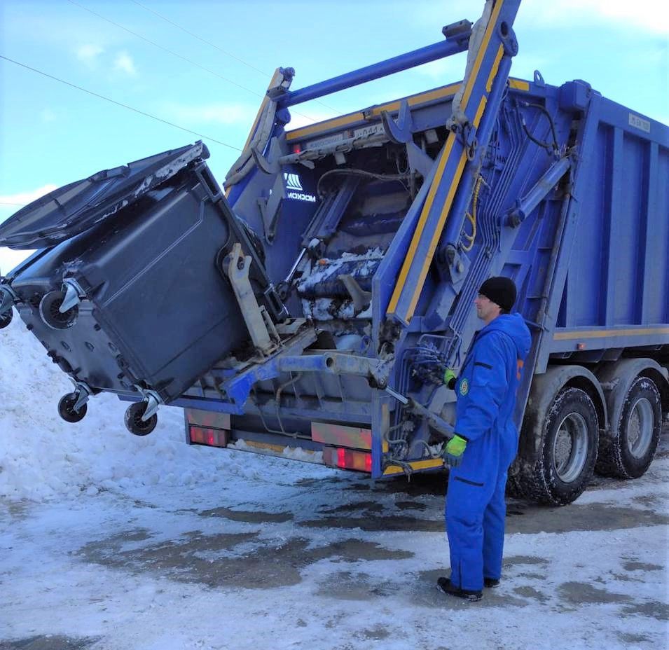 Количество мусора в новогодние праздники увеличилось на треть