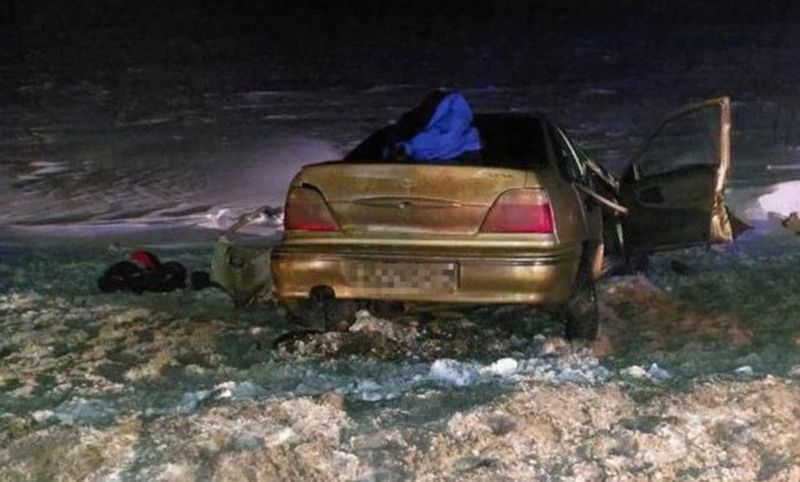 На трассе «Кола» в ДТП погибли отец и 2-летний сын, мать и дочь в больнице