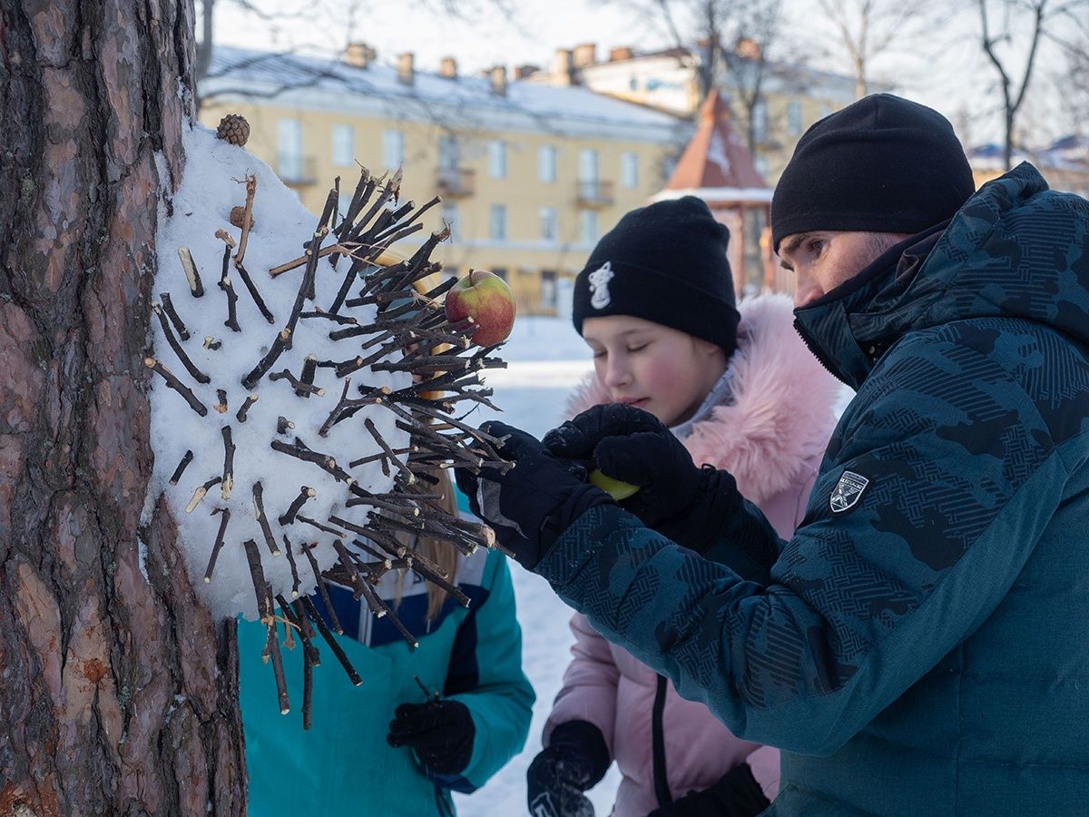 Снежные скульптуры появились в Губернаторском саду