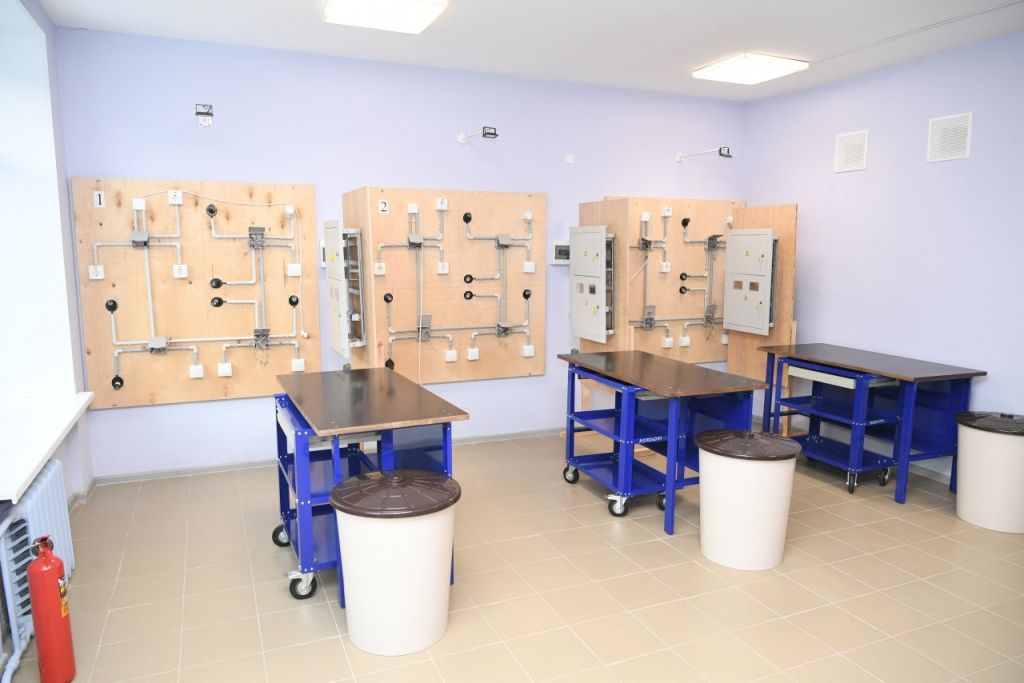 Артур Парфенчиков предложил привлекать еще больше работодателей на «Фабрику процессов»