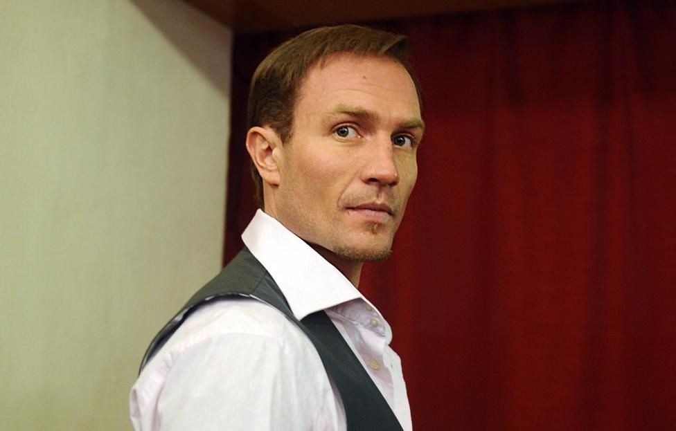 СМИ: Роман Костомаров согласился на ампутацию пальцев рук при угрозе жизни