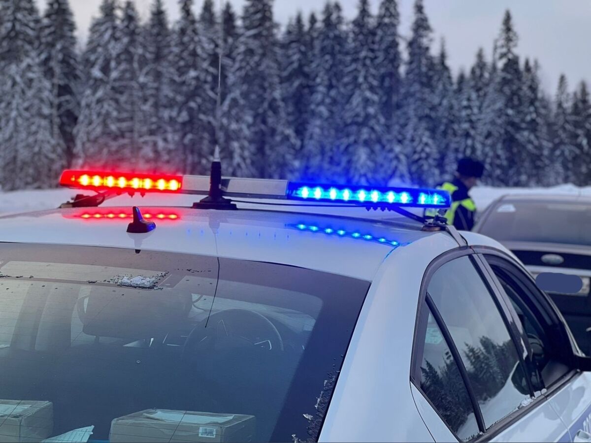 Опасные обгоны стали причиной восьми ДТП в Карелии