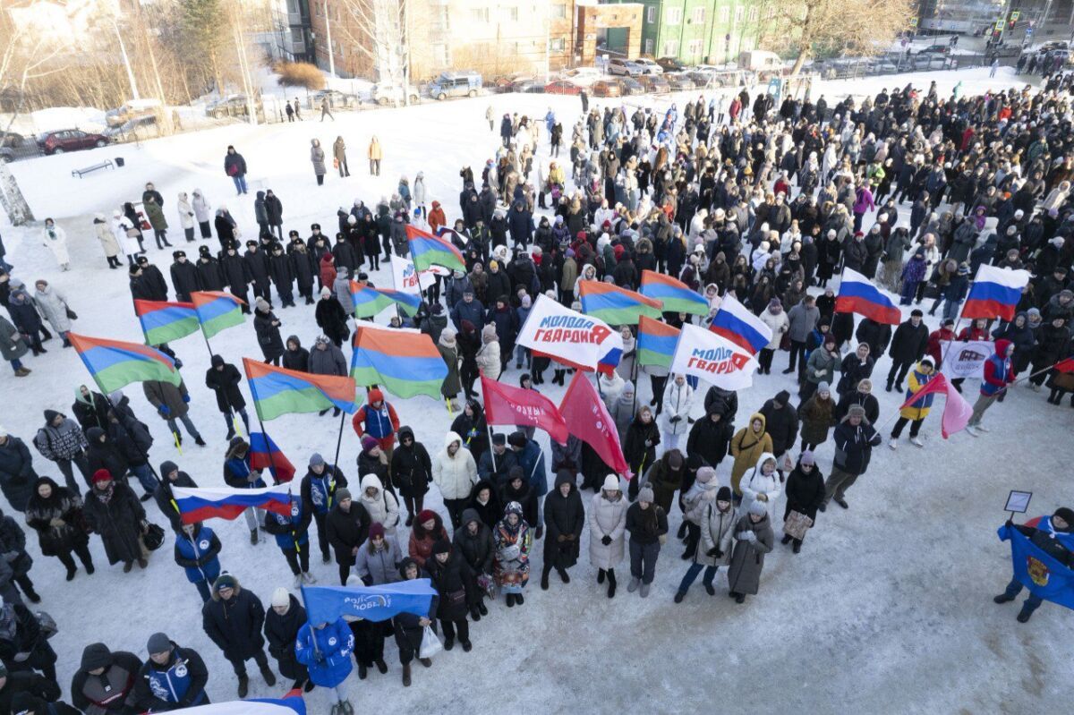 Более тысячи человек пришли на концерт «Слава защитникам Отечества!» в Петрозаводске