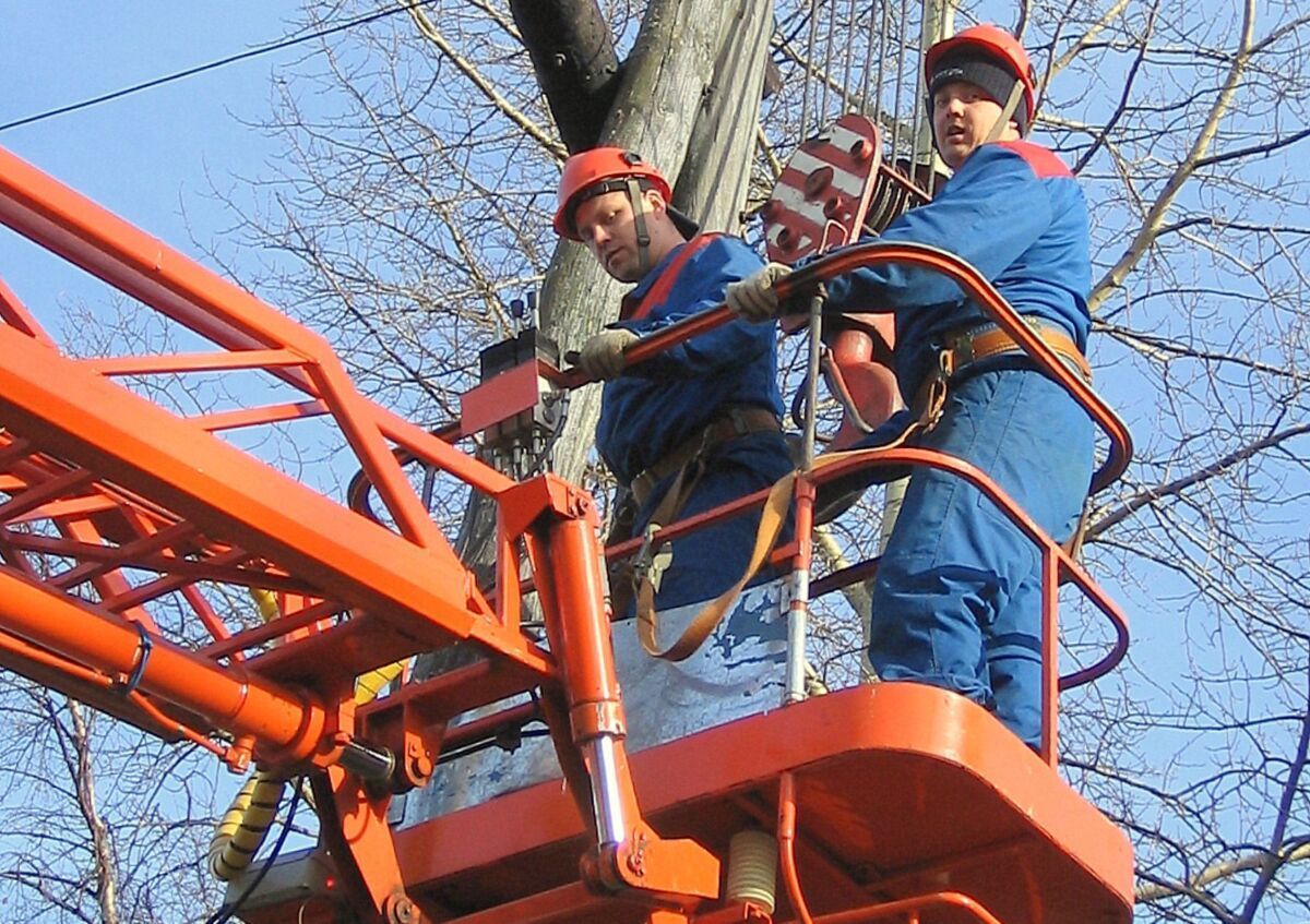 Чална, Деревянное, Бесовец, районы. Руководитель «Прионежской сетевой компании» — о решении острых вопросов электроснабжения