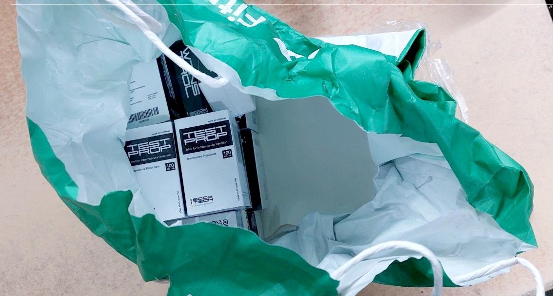 В посылке из Казахстана обнаружили запрещенные препараты