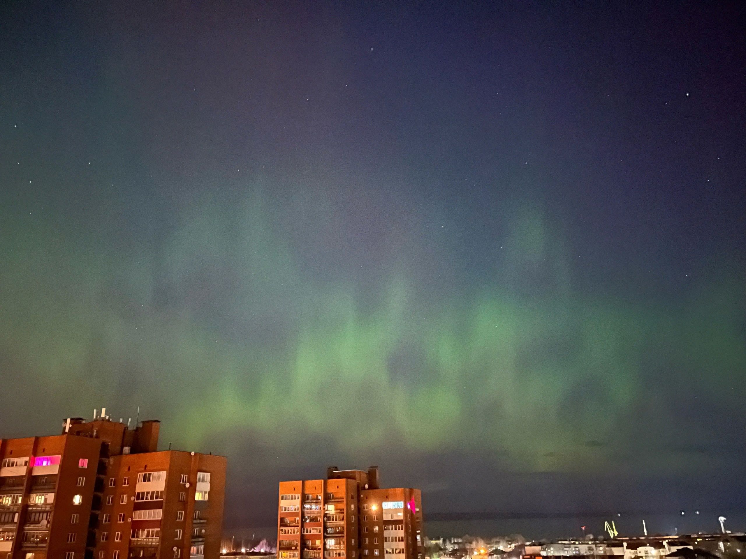 Петрозаводским фотографам удалось запечатлеть северное сияние