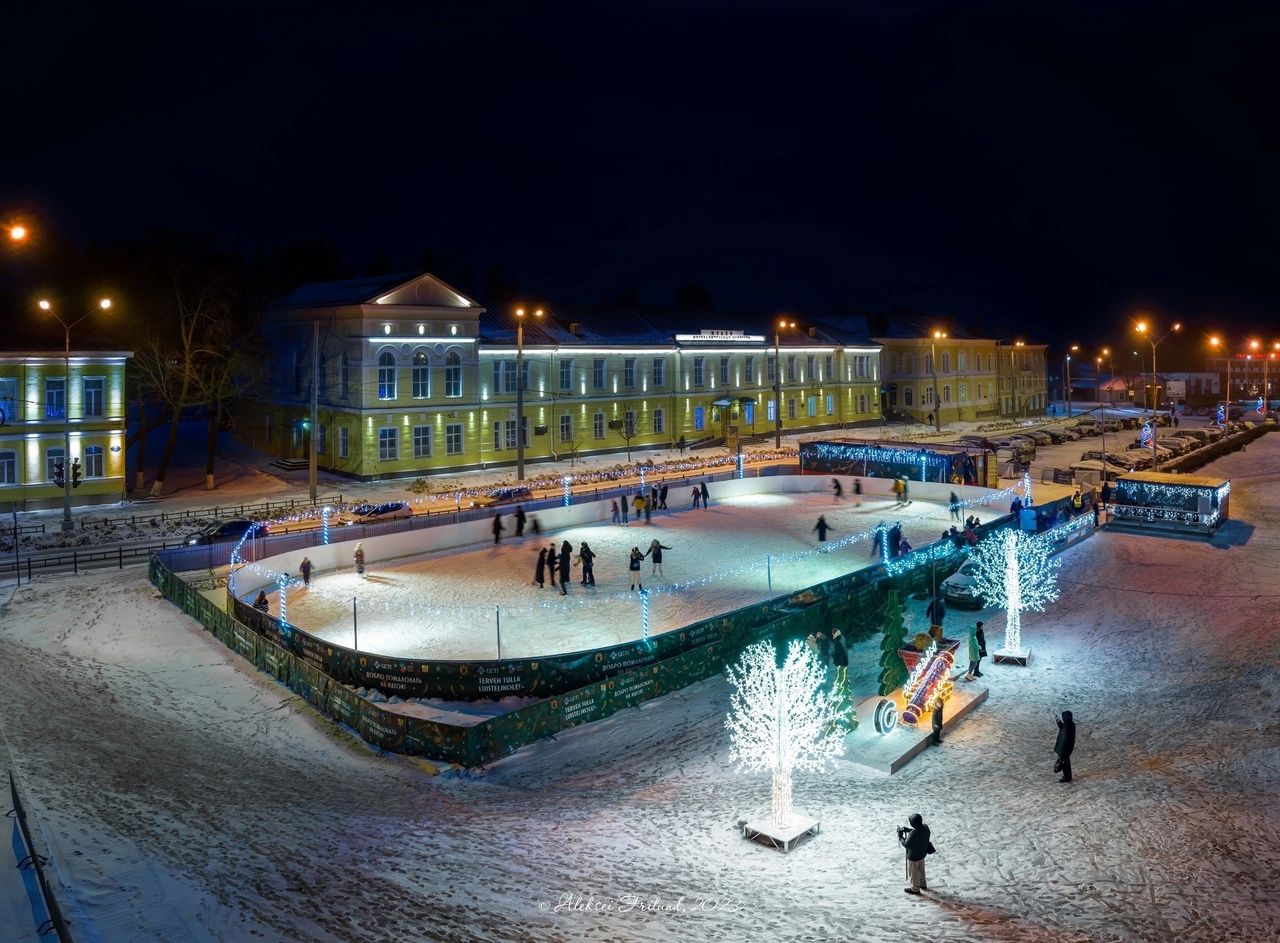Стало известно, когда закроют каток в центре Петрозаводска