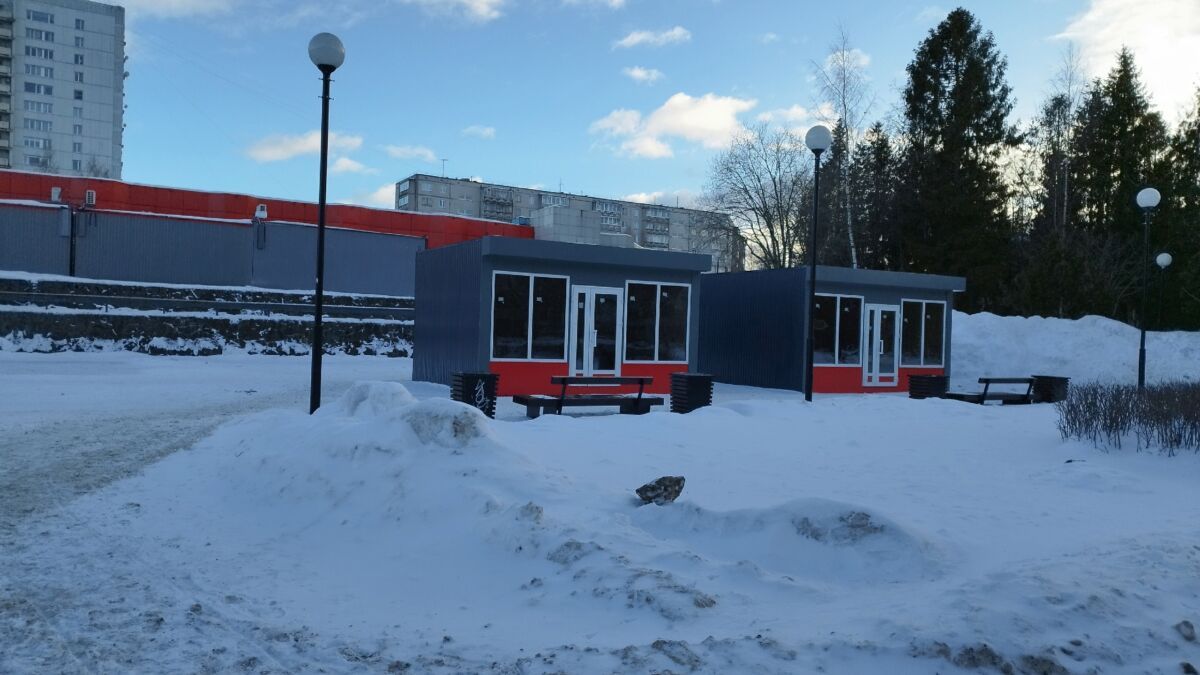 Жители Кукковки возмущаются появлением торговых павильонов возле бывшего \