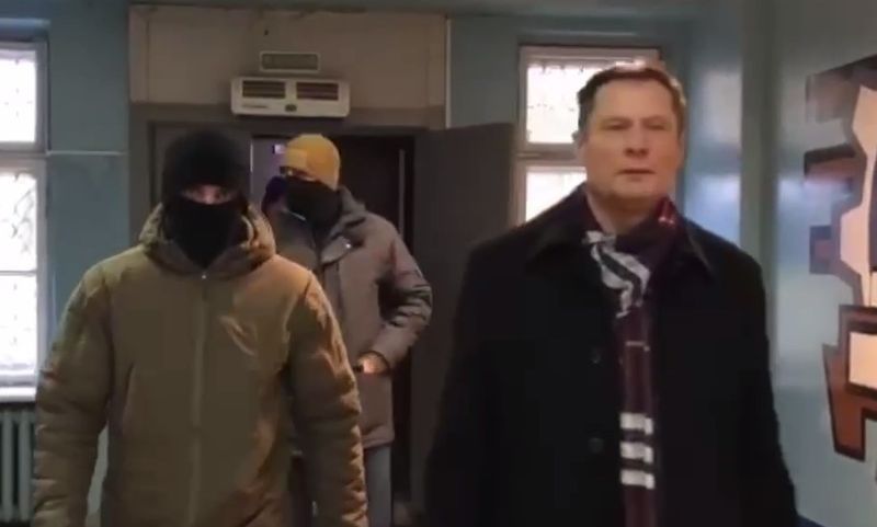 Появилось видео задержания министра сельского хозяйства Карелии Лабинова