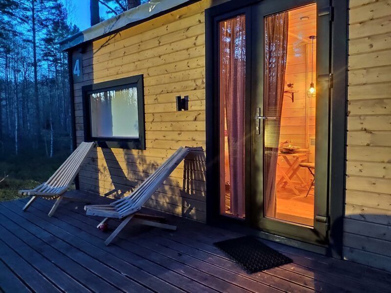 В России начался прием заявок на субсидии для открытия глэмпинга