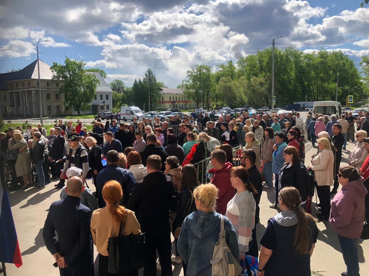 В Сегеже простились с погибшим в ходе СВО бойцом  karelia.news