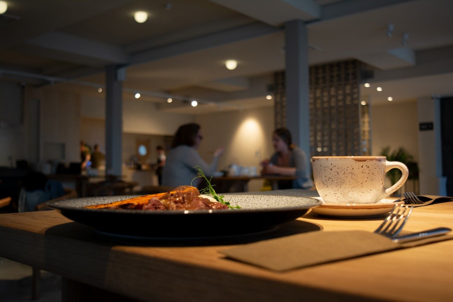 Депутаты Госдумы предлагают ввести в России ресторанный сбор