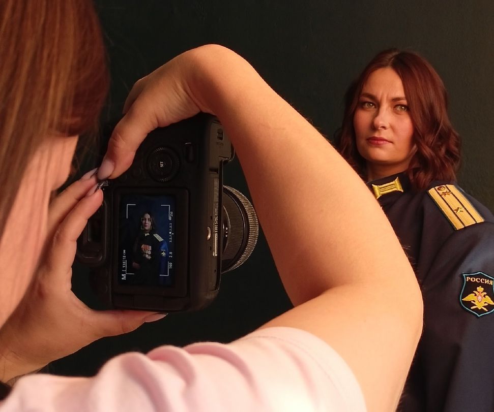 Супруги военнослужащих могут принять участие в специальной фотосессии