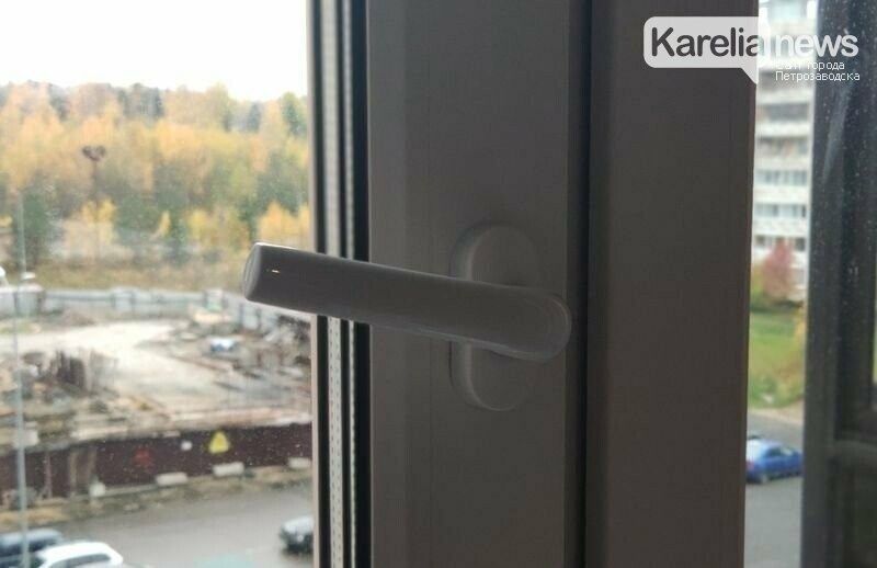 В Карелии за неделю из окон выпали пятеро детей