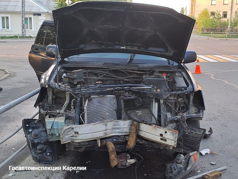 Опубликованы подробности ДТП с пострадавшими в центре Петрозаводска