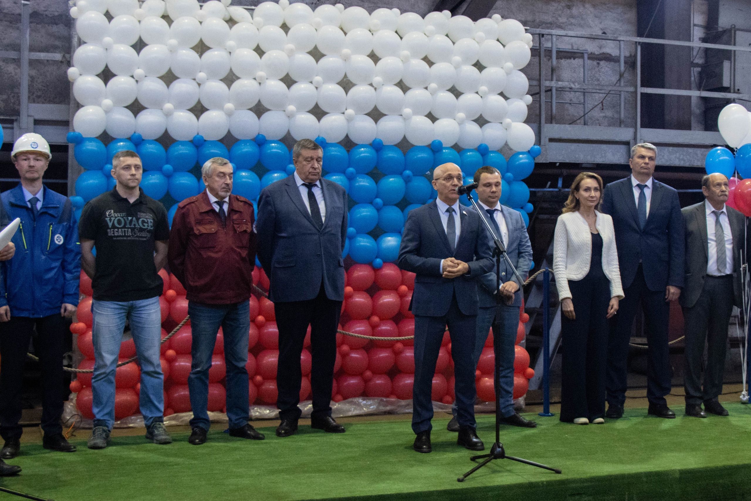 Строительство ледокола в Карелии Элиссан Шандалович назвал историческим событием