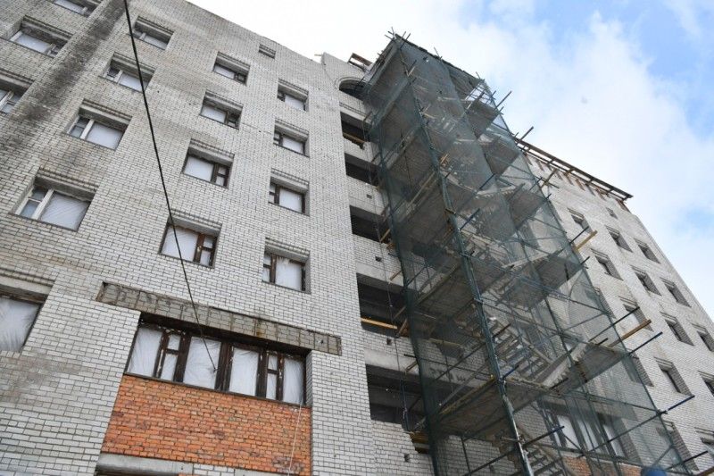 В Минстрое рассказали, какие работы ведутся в поликлинике на Древлянке