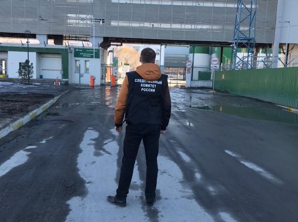 Сотрудник карельской компании за вознаграждение без проверки подписывал акты приемки работ