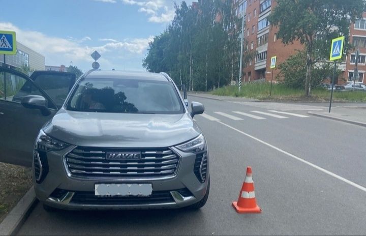 В Петрозаводске 52-летняя женщина-водитель сбила на пешеходном переходе свою ровесницу