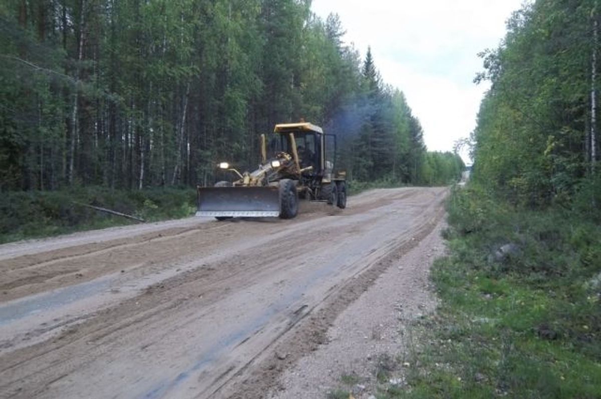 Два участка дорог планируют реконструировать в Муезерском районе