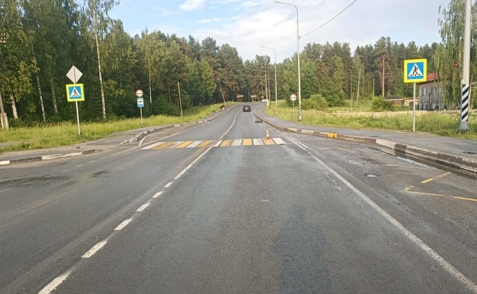 В поселке Пиндуши на пешеходном переходе сбили ребенка