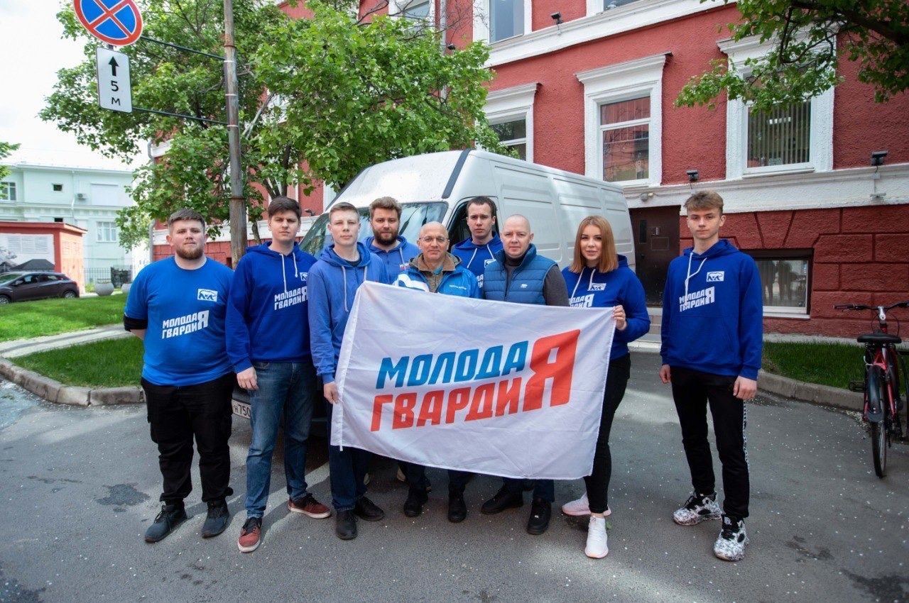 Карелия отправила гуманитарный груз эвакуированным жителям Белгородской области