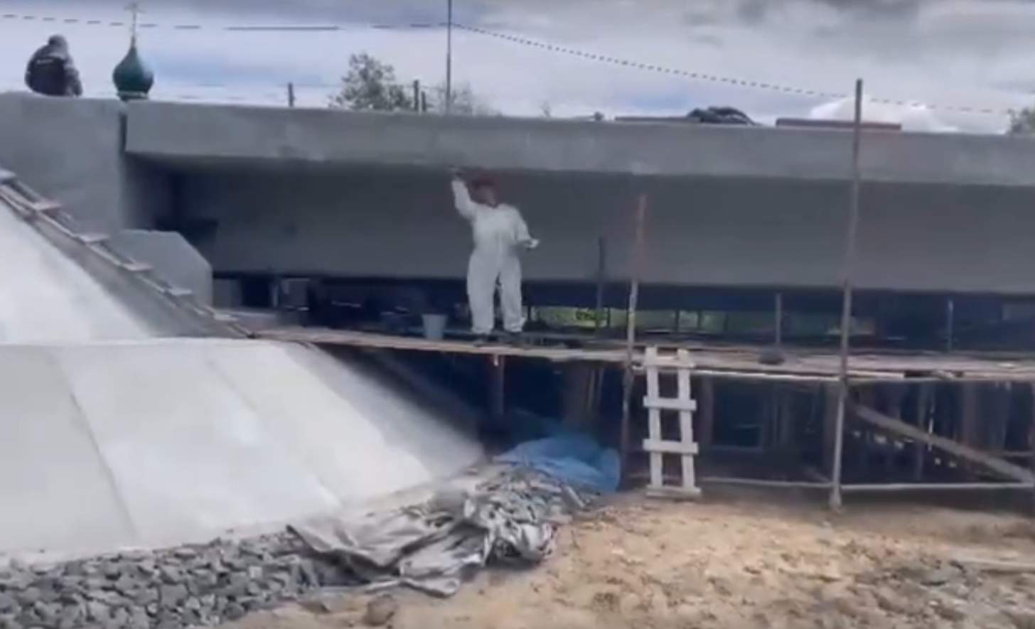 Завершен самый трудоемкий этап строительства моста через Чалну