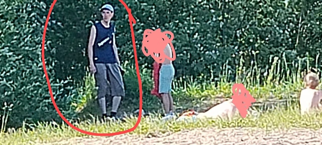 Петрозаводчанин рассказал о подозрительном мужчине, который приставал к детям на пляже