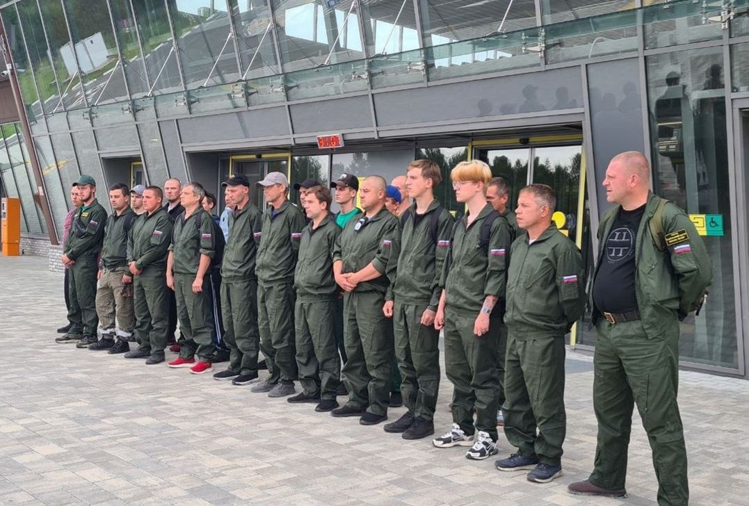 Карельские спасатели вернулись домой из Югры