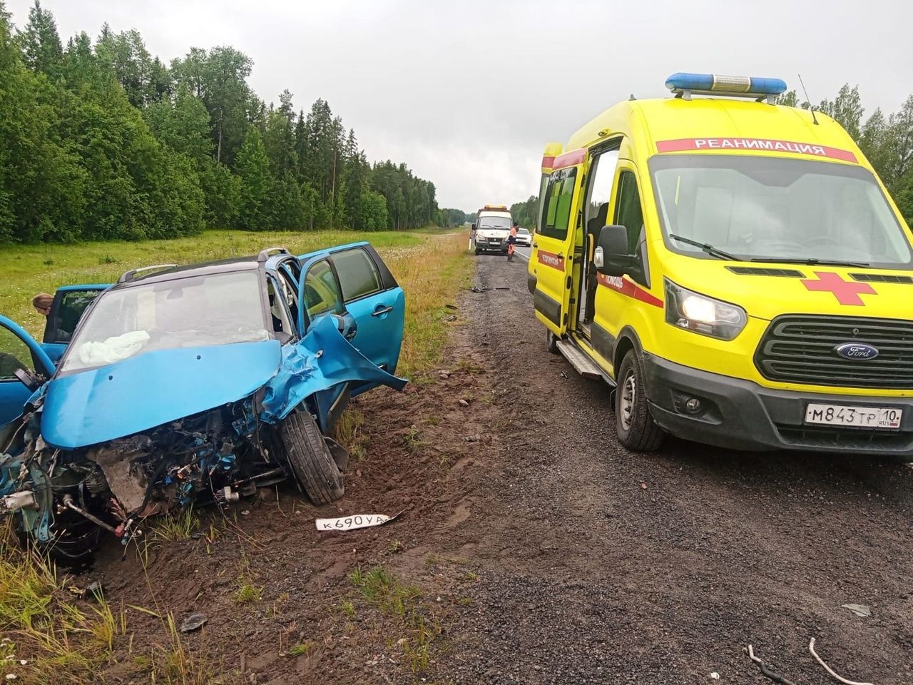 Четыре автомобиля столкнулись на трассе «Кола» в Карелии