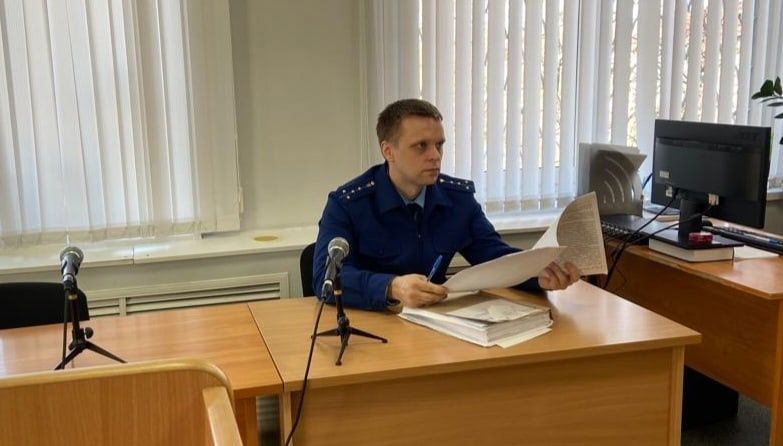 Житель Петрозаводска избил знакомого и угнал его автомобиль