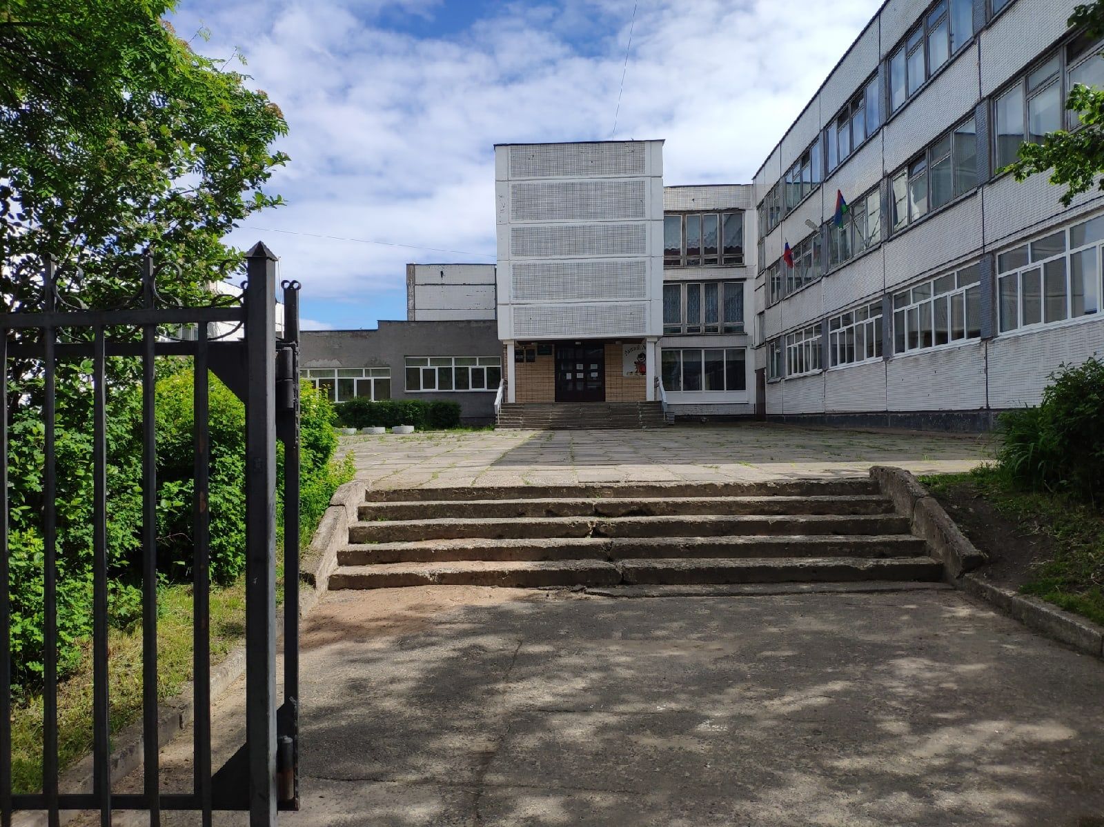 В школах Петрозаводска дефицит учителей математики