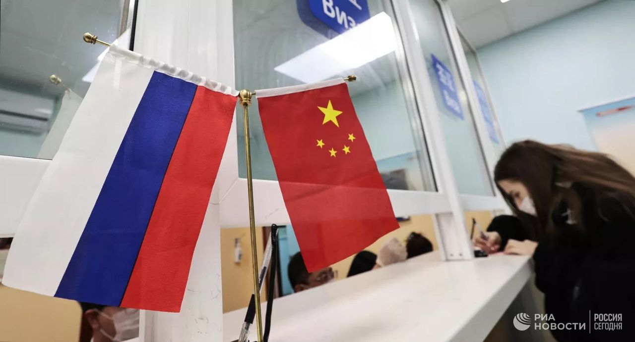 Китай откроет визовый центр в Санкт-Петербурге