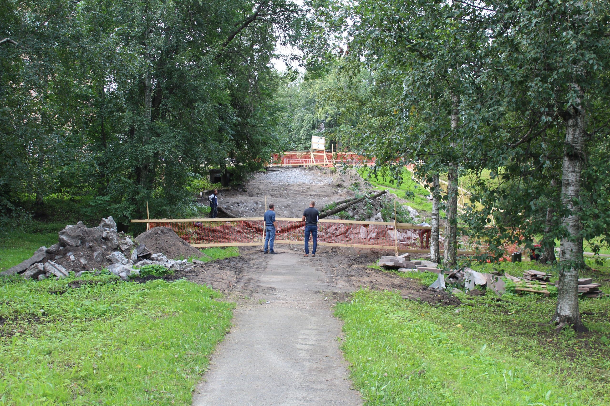 Лестницу в центре Петрозаводска вымостят гранитом