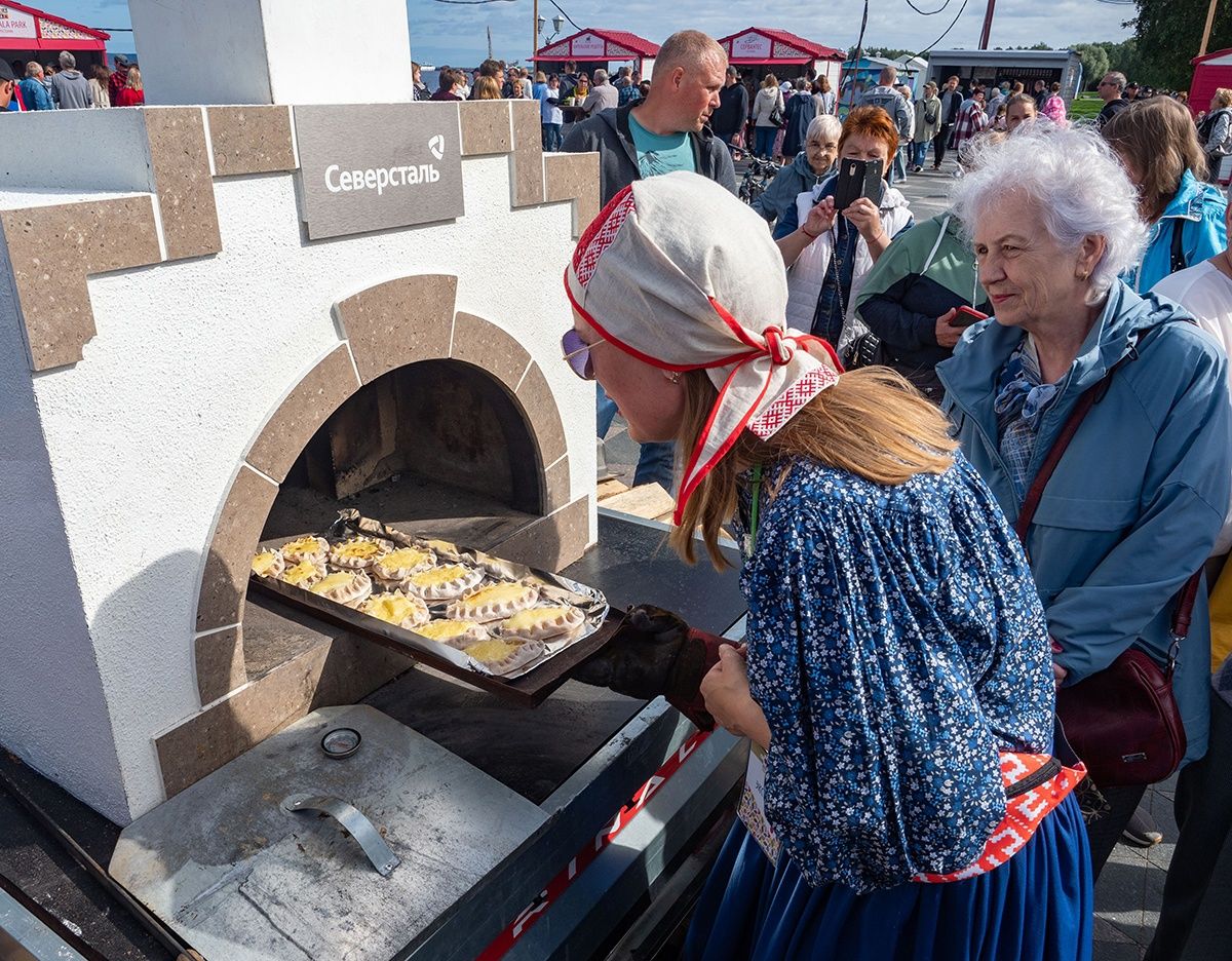 Названы самые популярные кухни и блюда регионов России: Карелия попала в десятку