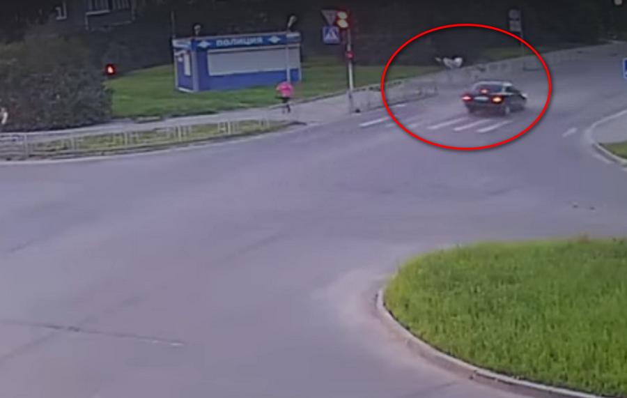 В Петрозаводске велосипедист несколько раз перевернулся в воздухе после жесткого ДТП