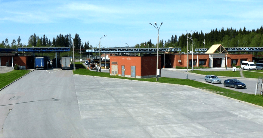 Финские власти рассказали, сколько не пустили автомобилей с российскими номерами в страну