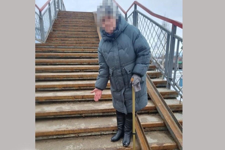 Жительница Карелии взыскала 250 тысяч рублей за травму, полученную на скользком мосту