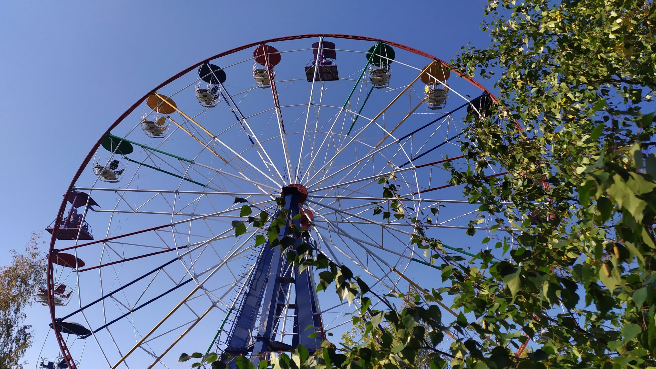 Один аттракцион уберут, два заменят. В петрозаводском парке рассказали о планах на будущий сезон