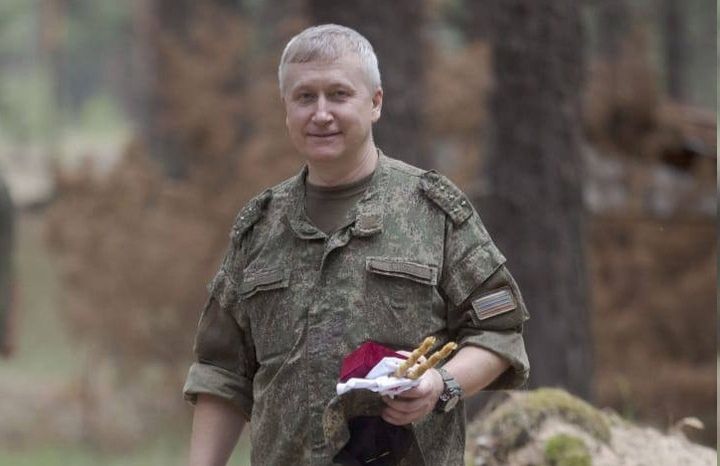 Главврачу Перинатального центра Евгению Тучину вручили медаль «За воинскую доблесть»