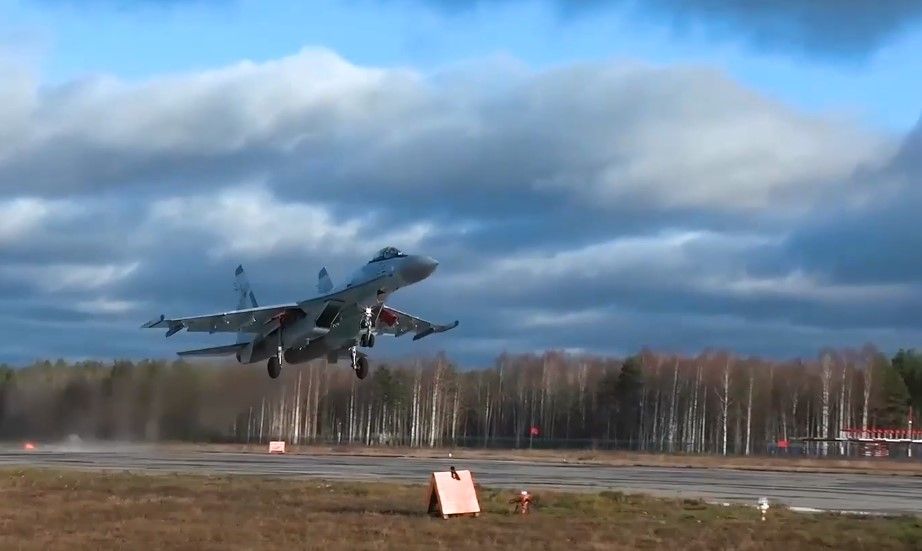 Авиаполк в карельском Бесовце стал «Гвардейским»