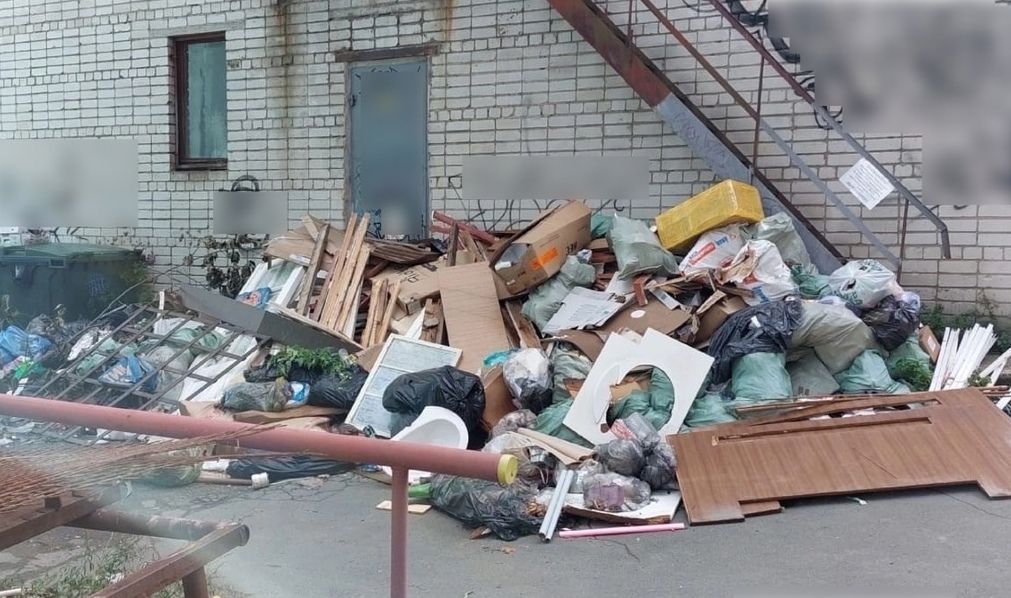 В центре Петрозаводска перенесли контейнерную площадку