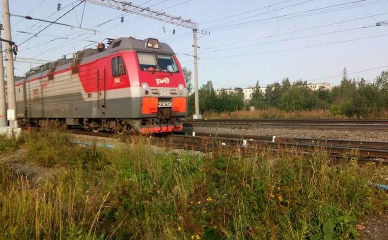 Железнодорожный переход в микрорайоне «Рыбка» все-таки открыли для горожан