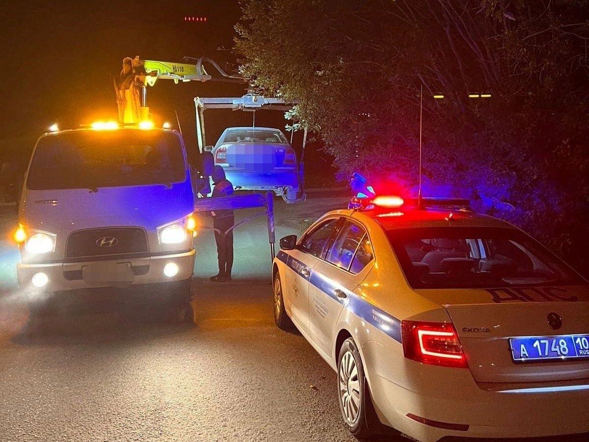 В Петрозаводске двое водителей попытались скрыться от автоинспекторов