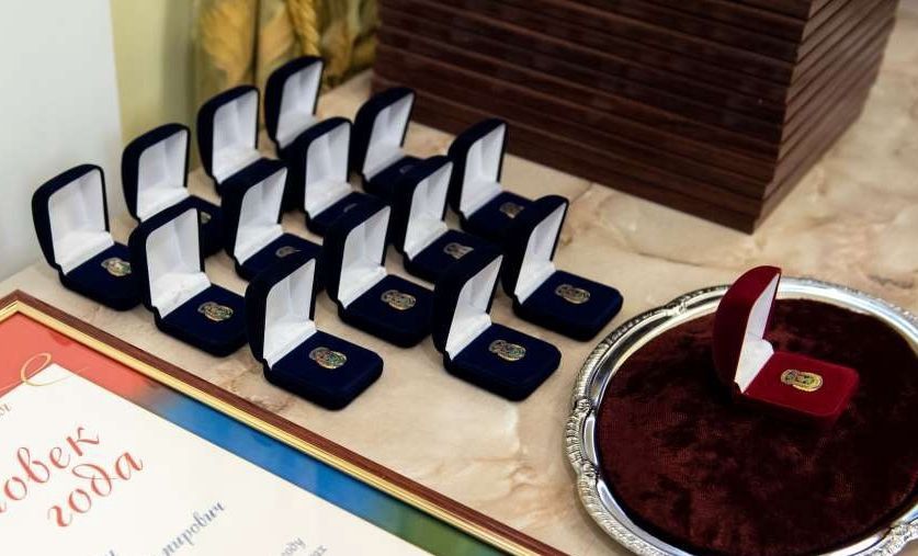 Жителям Карелии предложили назвать Человека и лауреатов года