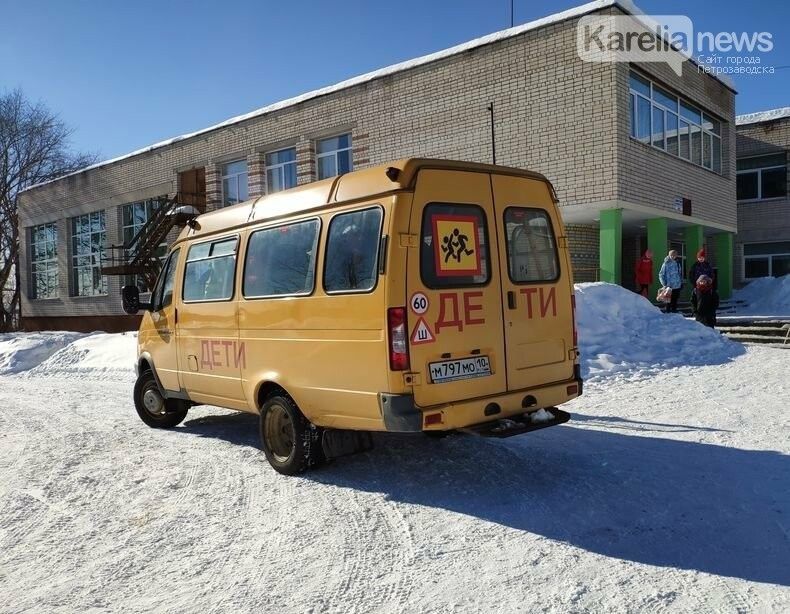 Экс-директора карельской школы осудили за кражу ноутбуков