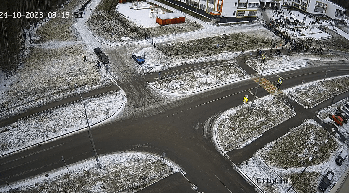 Из-за сообщений о минировании вновь эвакуировали две школы в Петрозаводске