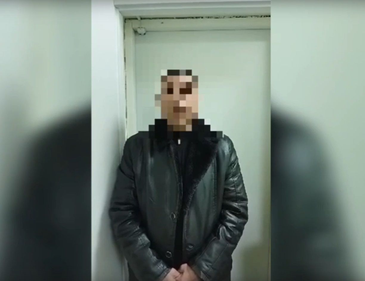 Бездомный из Средней Азии забрал у пенсионерок из Карелии полмиллиона рублей